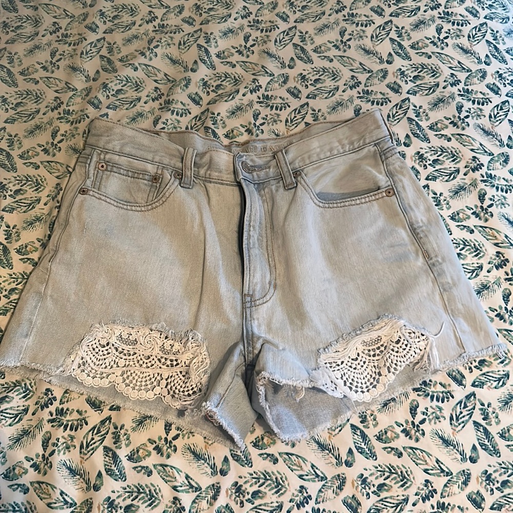 American eagle jean shorts with a light wash